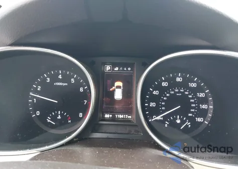 2017 Hyundai Santa Fe Sport 2.4L z USA, uszkodzony, nr VIN 5NMZU3LB5HH014997